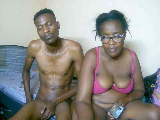 Lovely_jugs1 webcam