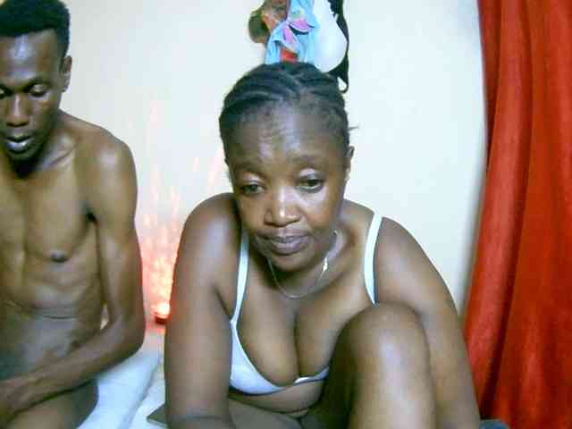 Lovely_jugs1 webcam