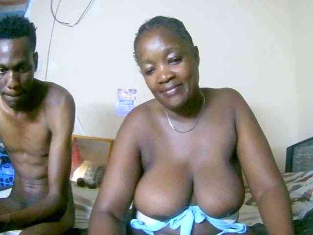 Lovely_jugs1 webcam