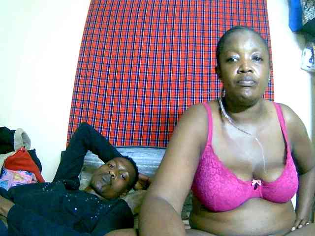 Lovely_jugs1 webcam