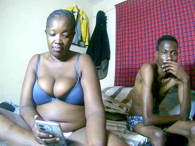 Lovely_jugs1 webcam