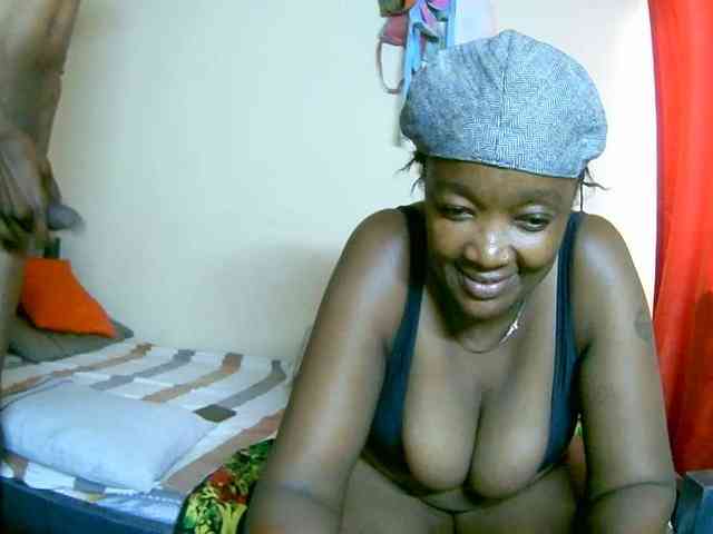 Lovely_jugs1 webcam