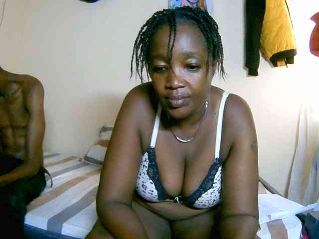 Lovely_jugs1 webcam