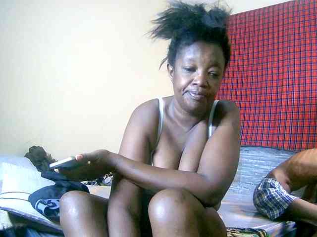 Lovely_jugs1 webcam