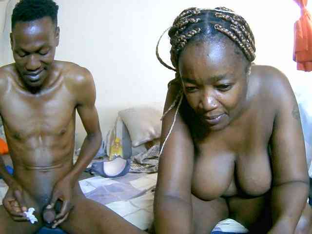 Lovely_jugs1 webcam