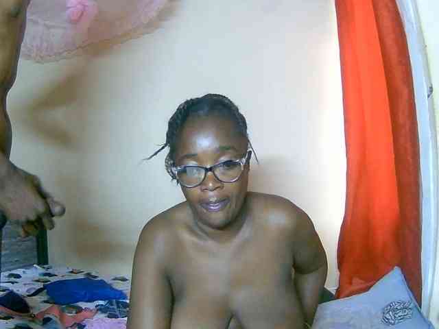 Lovely_jugs1 webcam