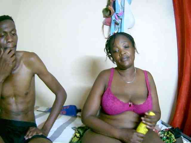 Lovely_jugs1 webcam