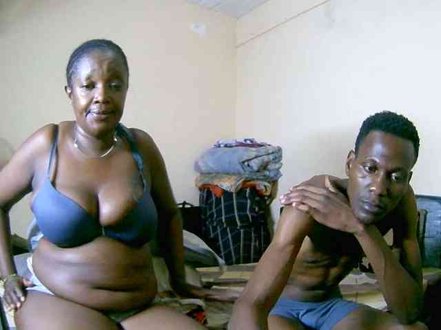 Lovely_jugs1 webcam
