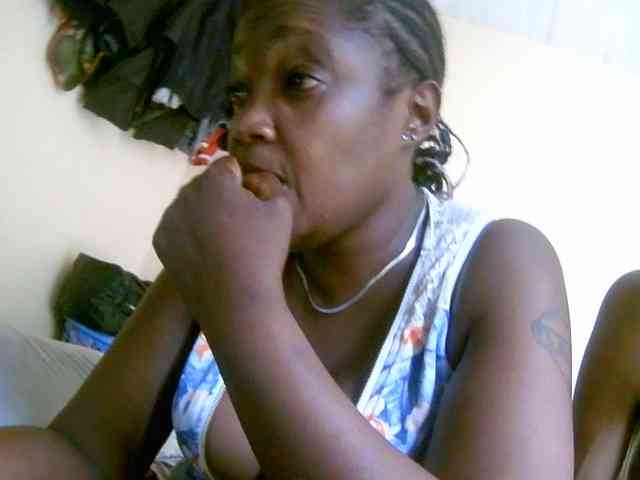 Lovely_jugs1 webcam