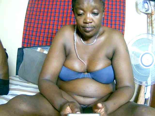 Lovely_jugs1 webcam