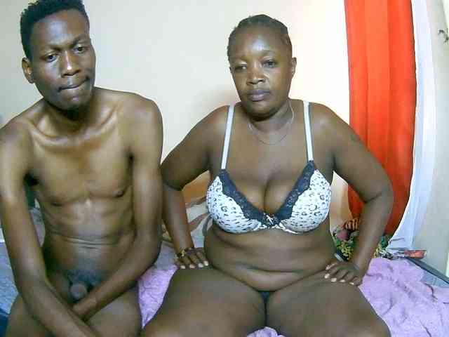 Lovely_jugs1 webcam