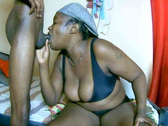 Lovely_jugs1 webcam