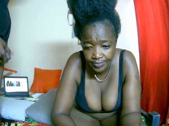 Lovely_jugs1 webcam