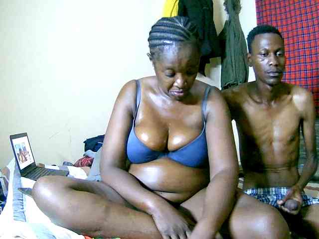 Lovely_jugs1 webcam