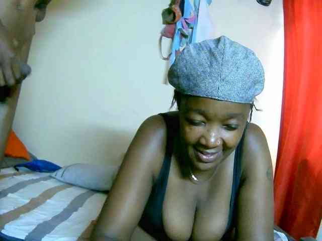 Lovely_jugs1 webcam