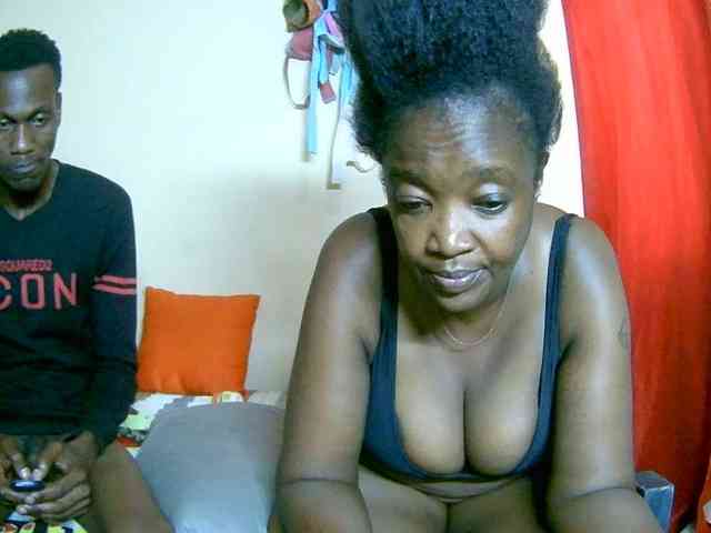 Lovely_jugs1 webcam