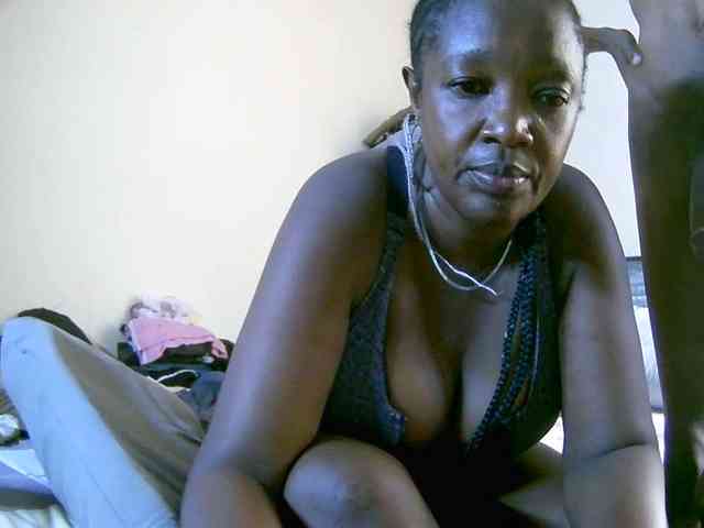 Lovely_jugs1 webcam