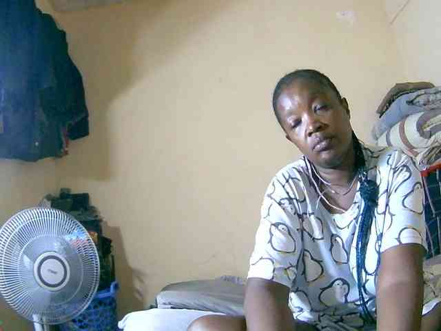 Lovely_jugs1 webcam