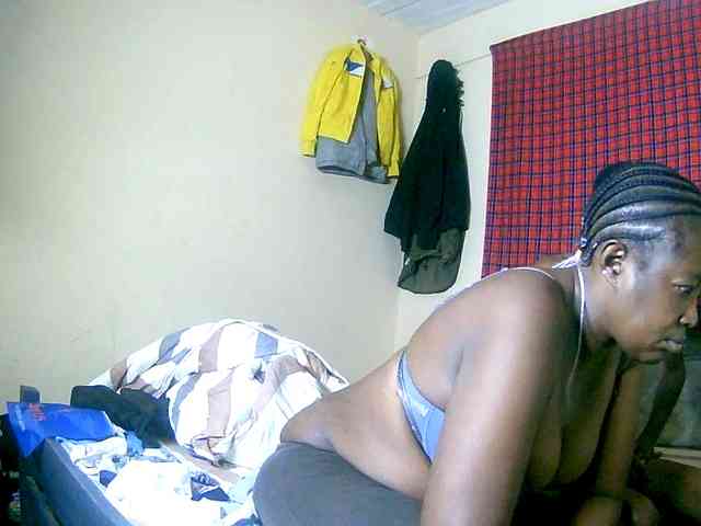 Lovely_jugs1 webcam