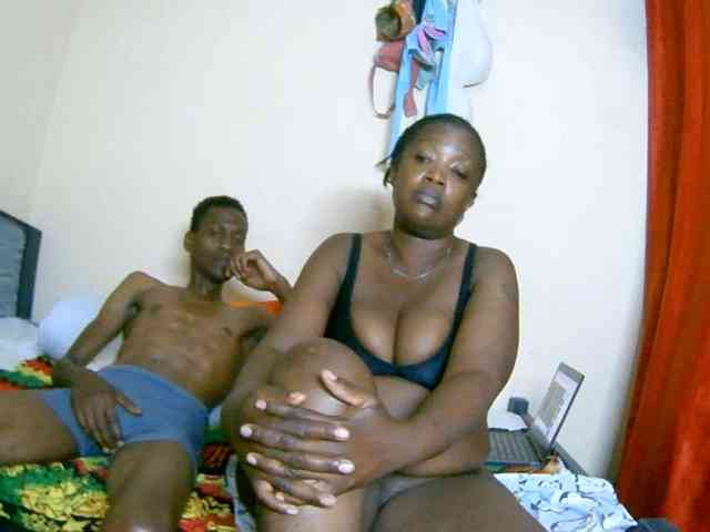 Lovely_jugs1 webcam