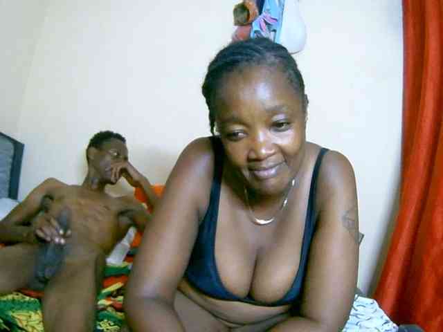 Lovely_jugs1 webcam