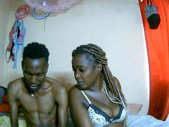 Lovely_jugs1 webcam