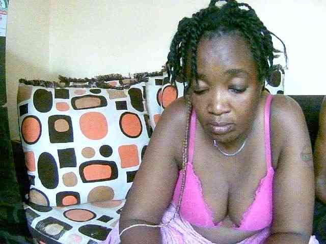 Lovely_jugs1 webcam
