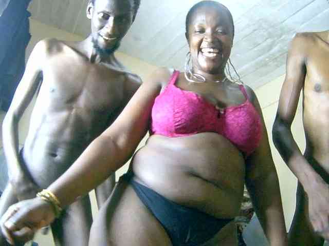Lovely_jugs1 webcam