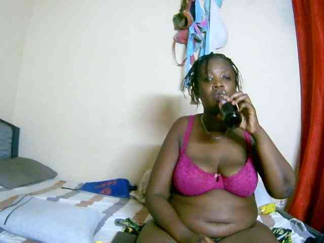 Lovely_jugs1 webcam