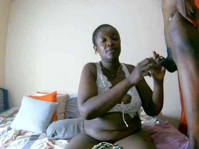 Lovely_jugs1 webcam
