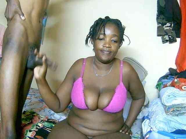 Lovely_jugs1 webcam