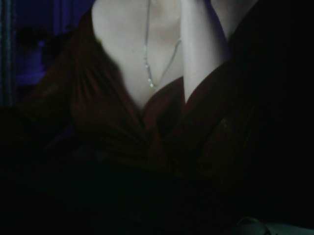 Angelina-- live cam on BongaCams