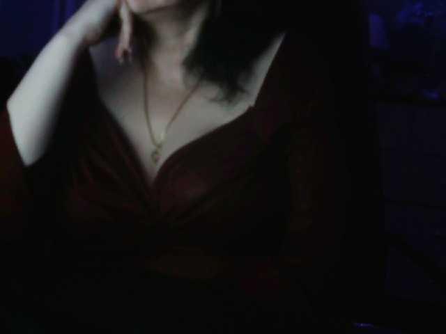 angelina-- online