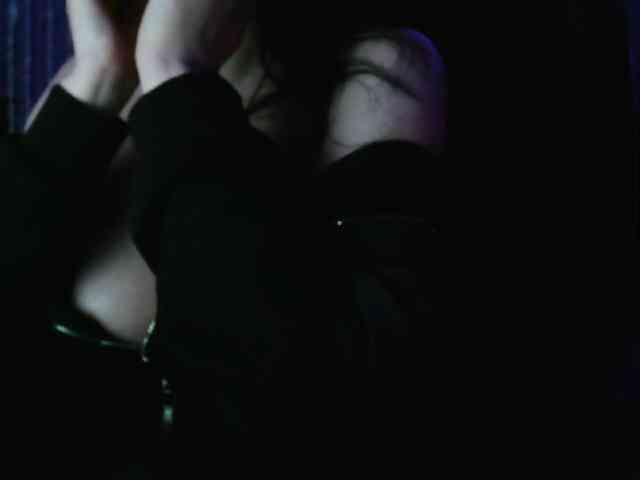 Angelina-- webcam
