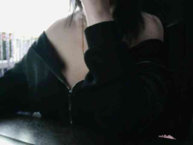 Angelina-- webcam