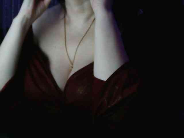 Angelina-- webcam