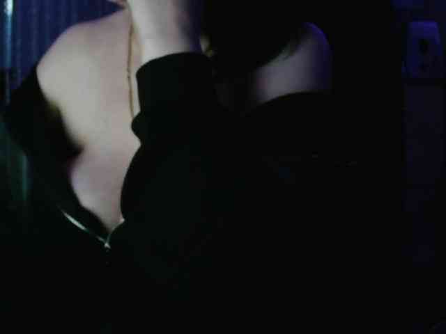 Angelina-- webcam