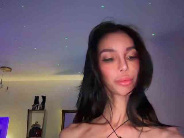 XMissVictoriaX webcam