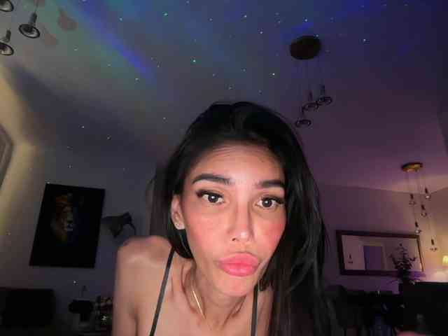 XMissVictoriaX webcam
