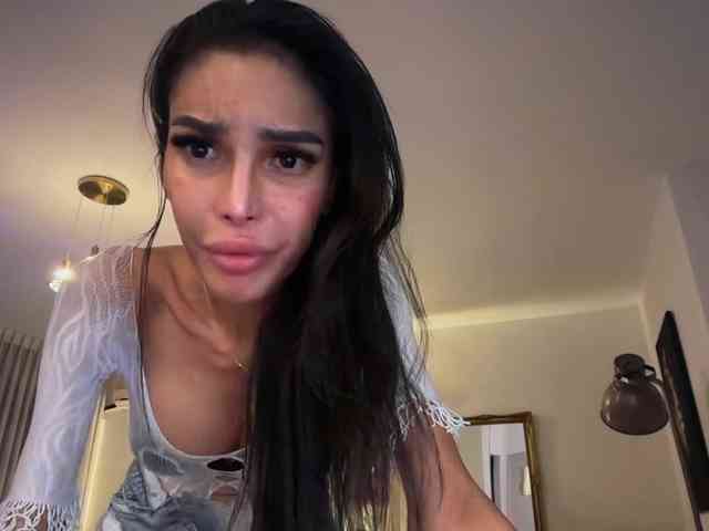 XMissVictoriaX webcam