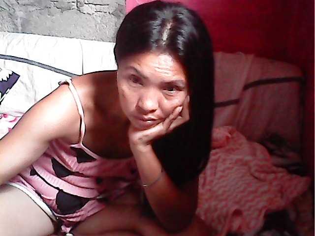 sweetiebabe23's BongaCams show and profile