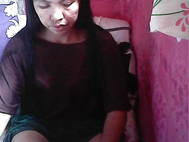 sweetiebabe23's BongaCams show and profile