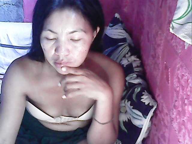 sweetiebabe23's BongaCams show and profile