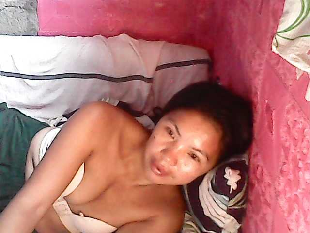 sweetiebabe23's BongaCams show and profile