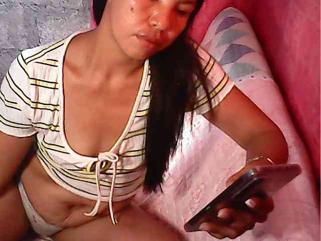 sweetiebabe23 webcam