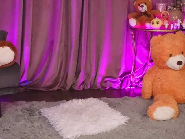 ZariaaVera live cam on BongaCams