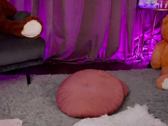 ZariaaVera live cam on BongaCams
