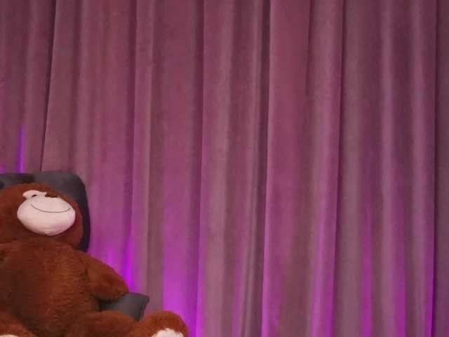 ZariaaVera live cam on BongaCams