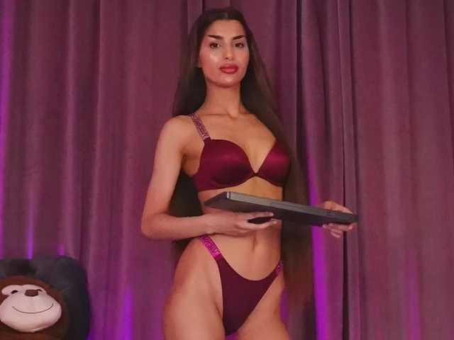 ZariaaVera live cam on BongaCams