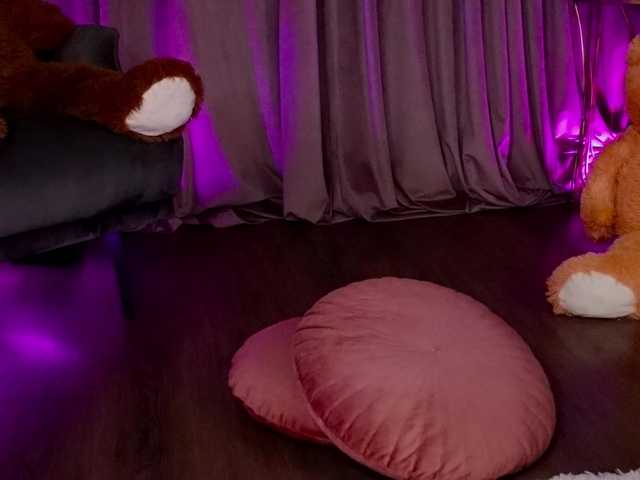 ZariaaVera live cam on BongaCams